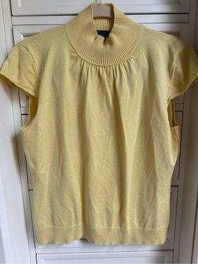 C'EST CITY AUGUST SILK Ribbed Mock Neck Sleeveless Sweater